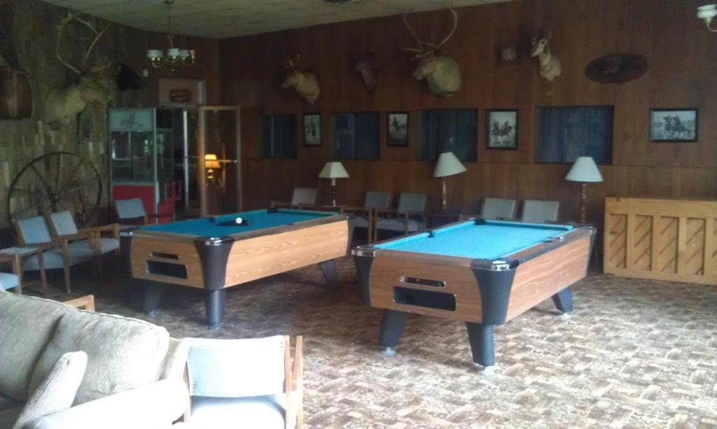Roaring Brook Ranch Resort Озеро Джордж Экстерьер фото