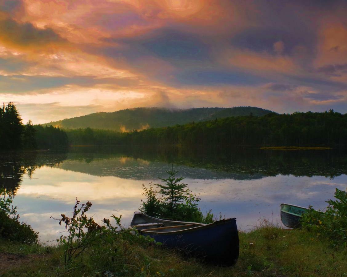Roaring Brook Ranch Resort Озеро Джордж Экстерьер фото